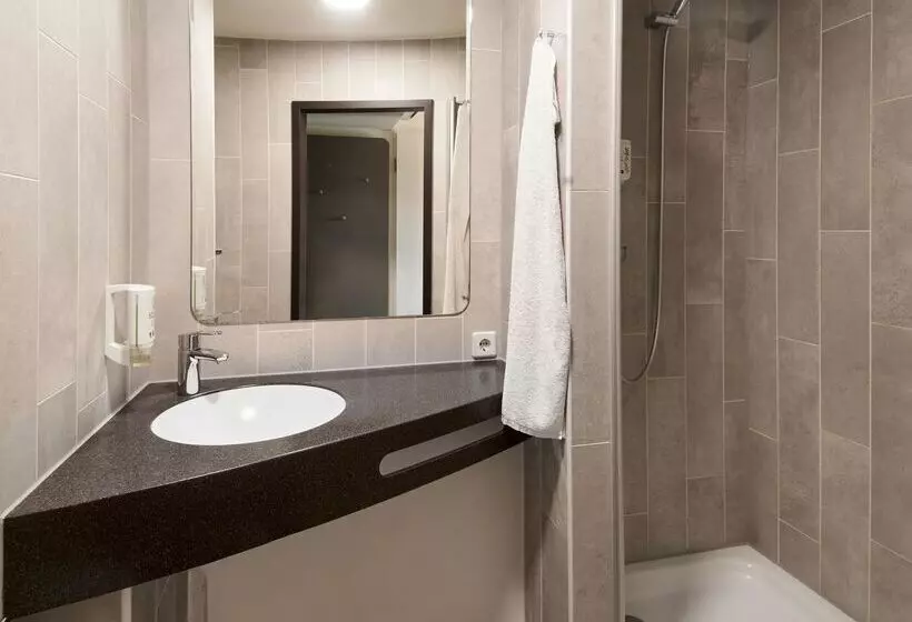 Standard Yhden Hengen Huone, B&b Hotel Offenbach Süd