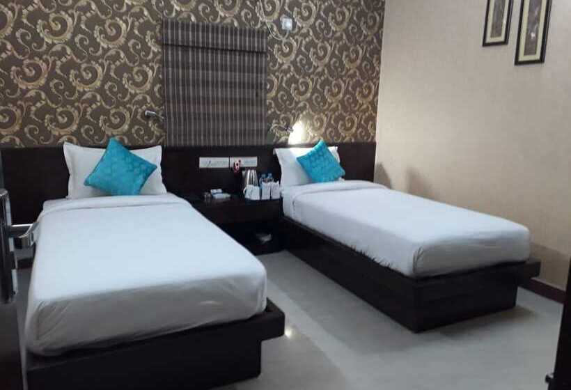 חדר סטנדרט, Tathagat