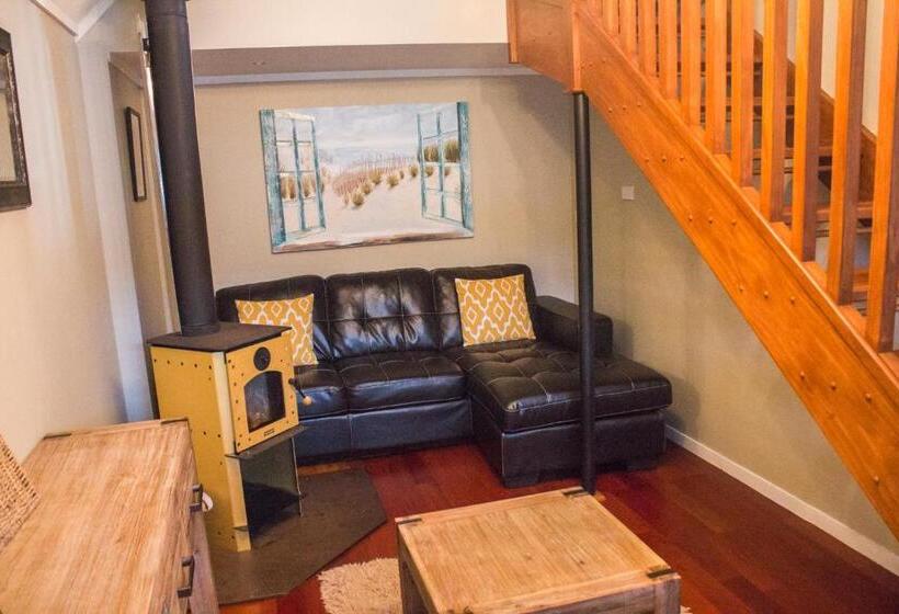 Апартаменты 1 Спальня, Titore Lodge