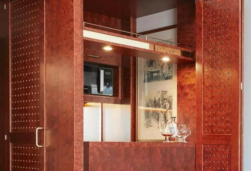 一ベッドルームエクゼクティブアパートメント, Living Hotel De Medici