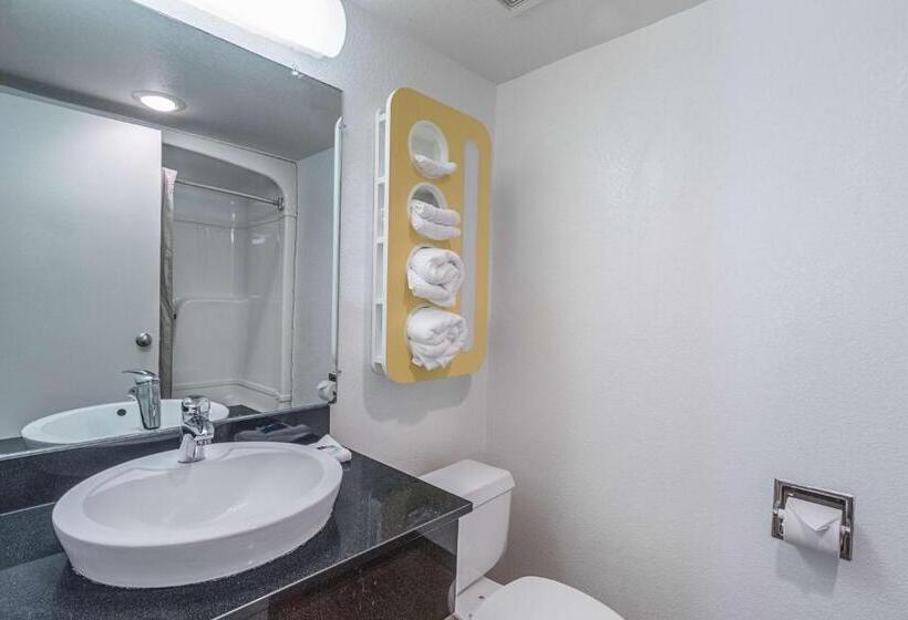 غرفة قياسية, Motel 6kokomo, In