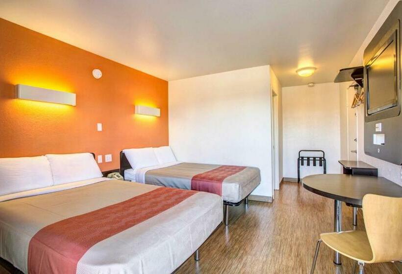اتاق استاندارد چهار تخته, Motel 6 Murfreesboro, Tn