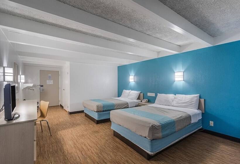 غرفه قياسيه سريرين مزدوجين, Motel 6kokomo, In