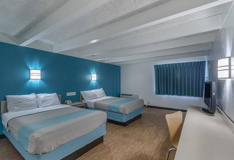 غرفة ديلوكس, Motel 6kokomo, In