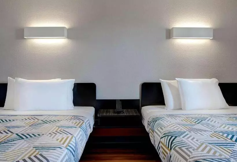 スタンダード４人部屋, Motel 6sulphur Springs, Tx