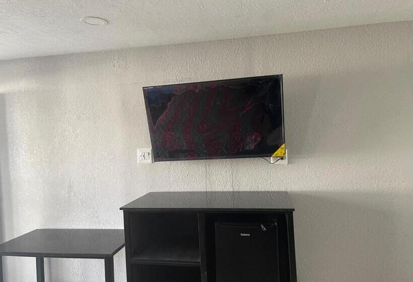 Номер Стандарт 2 Двуспальные Кровати, Motel Savanah