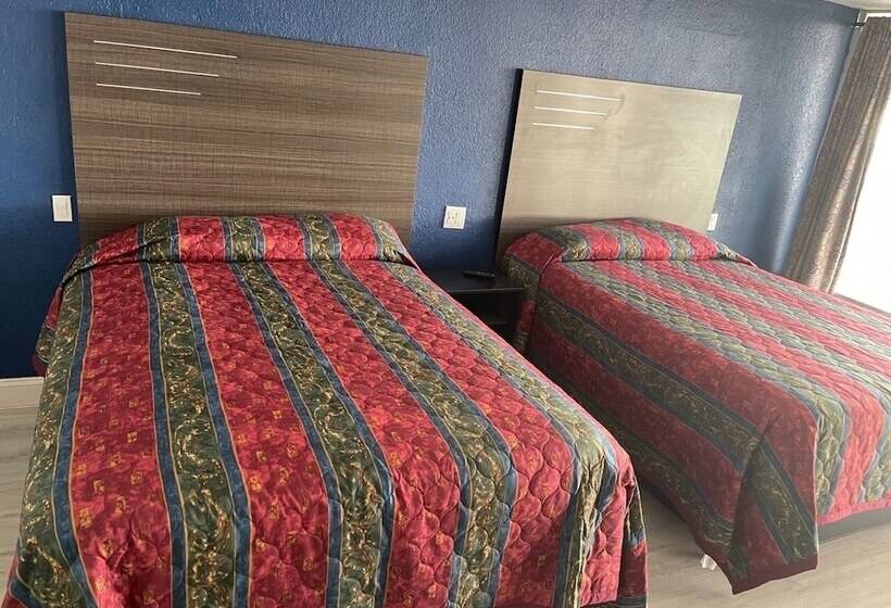 Номер Стандарт 2 Двуспальные Кровати, Motel Savanah