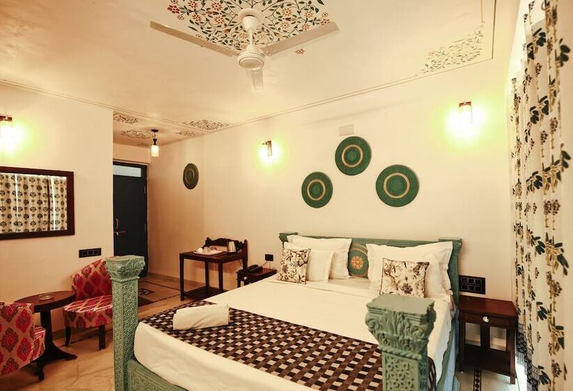 Quarto Premium Vista Lago, The Lake View Hotel  On Lake Pichola