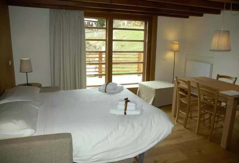 スタンダードスタジオ, Pietre Gemelle Resort