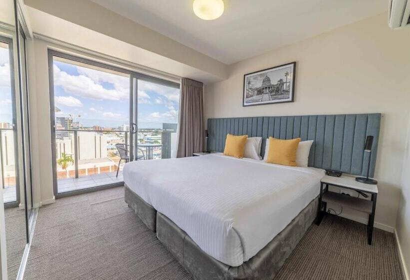 1 Bedroom Apartment River View, Quest Rockhampton