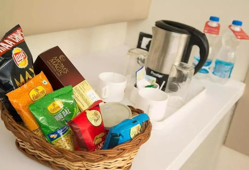 اتاق اجرایی, Ramyas Hotels