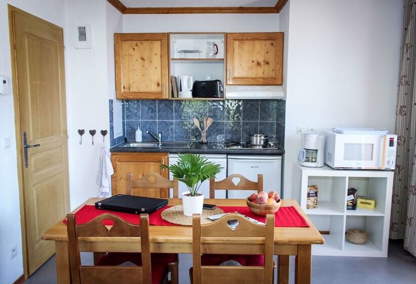 침실 2개 아파트, Vaujanylocations   Les Valmonts