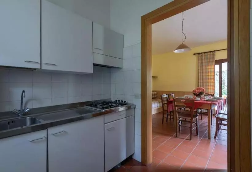 スリーベッドルーム　ヴィラ, Residence Parco Del Garda