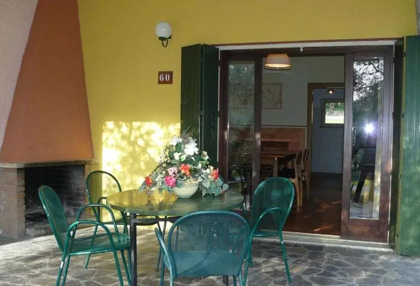 スリーベッドルーム　ヴィラ, Residence Parco Del Garda