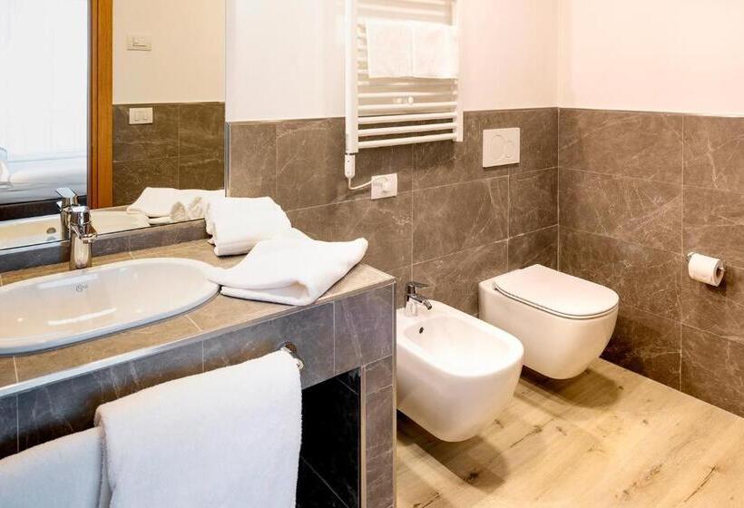 带1个卧室的豪华公寓, Residence Parco Del Garda
