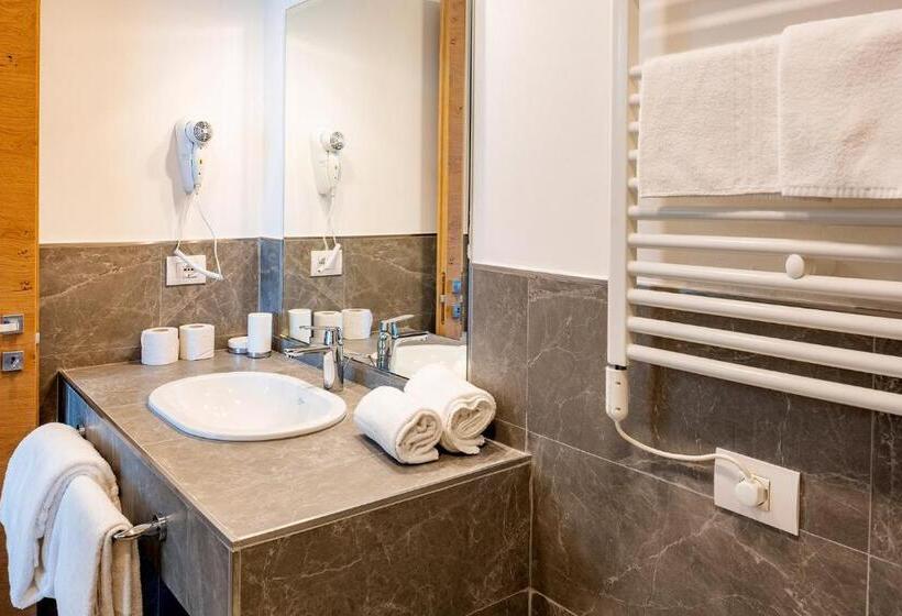 带1个卧室的豪华公寓, Residence Parco Del Garda