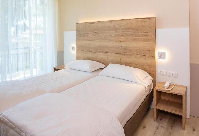 带1个卧室的高级公寓, Residence Parco Del Garda
