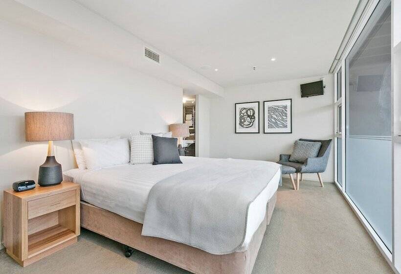 带两个卧室的顶楼公寓, Sullivans Cove Apartments