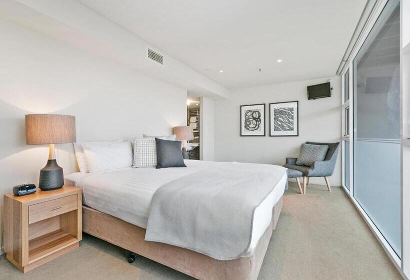 带两个卧室的顶楼公寓, Sullivans Cove Apartments