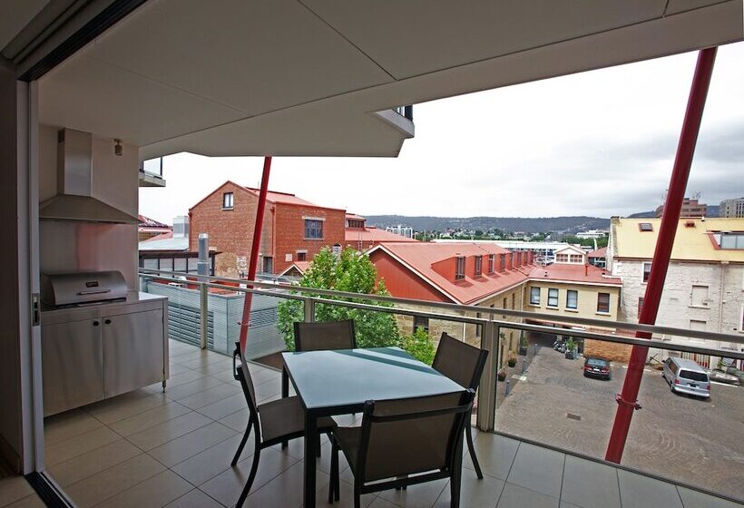 两卧行政公寓, Sullivans Cove Apartments