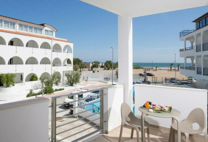 اتاق استاندارد با بالکن, Forte 2