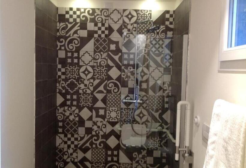 身障者適用シングルルーム, Bell Suite