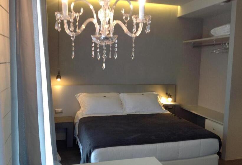 Студия Стандарт Вид на Море, Bell Suite
