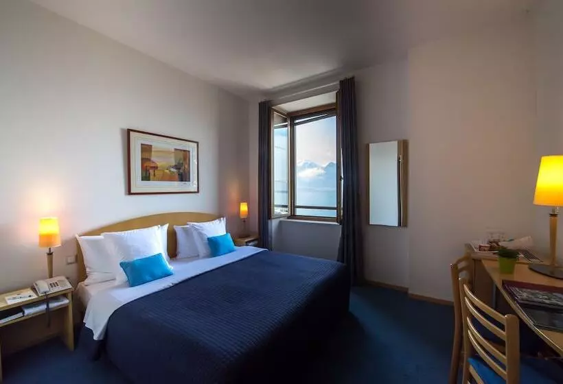 レイクビュースタンダードルーム, Hôtel Bon Rivage