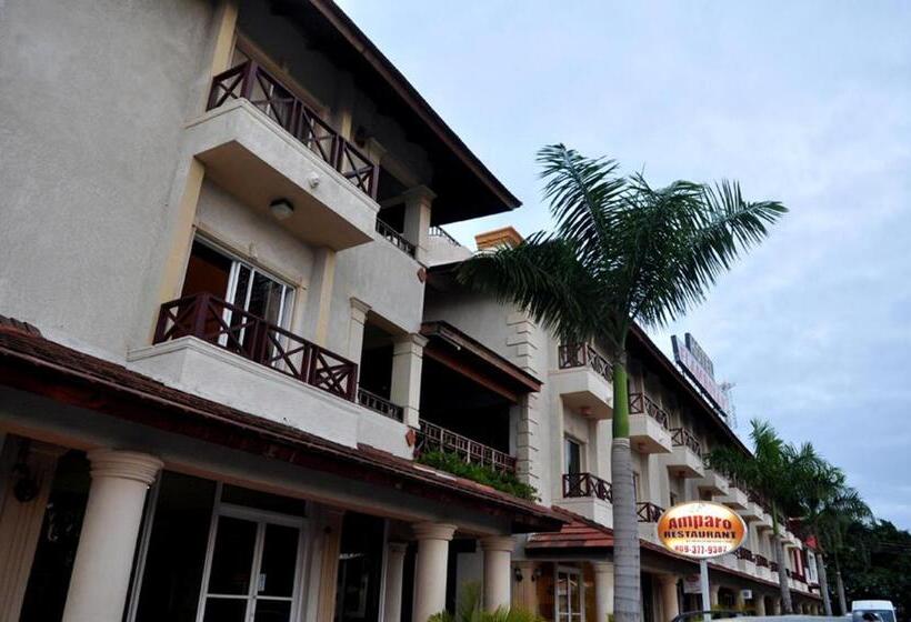 스탠다드 룸, & Casino Flamboyan