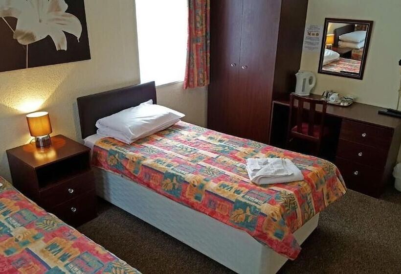 חדר סטנדרט, Medehamstede