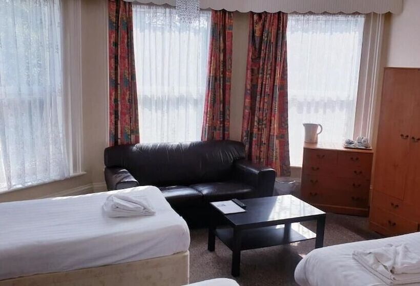 패밀리 룸, Medehamstede