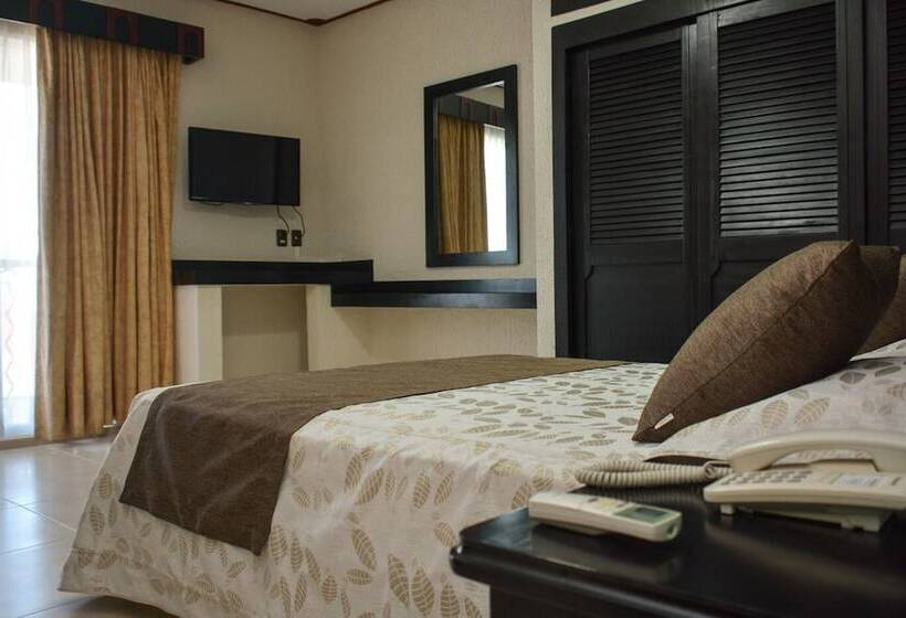 Номер Стандарт, Suites Los Arcos