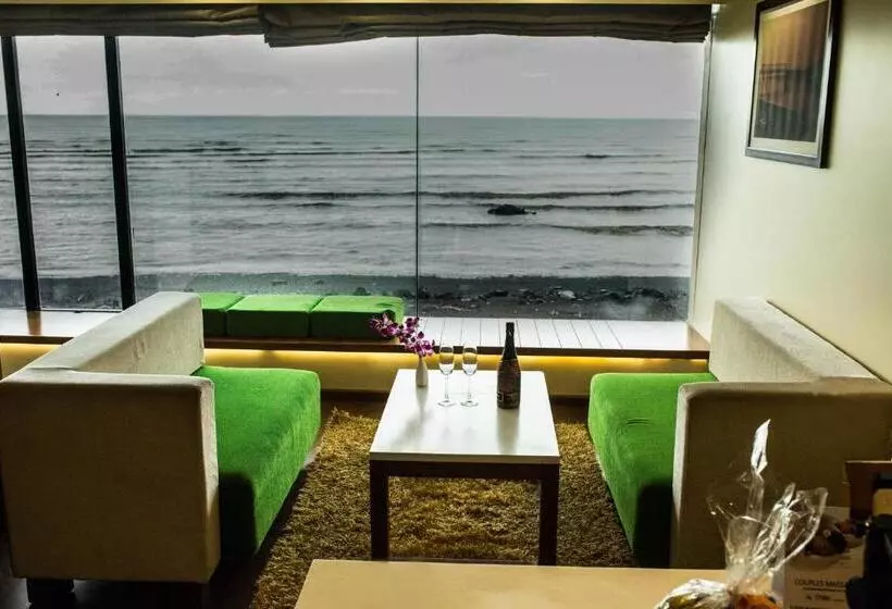 スイート, The Gold Beach Resort