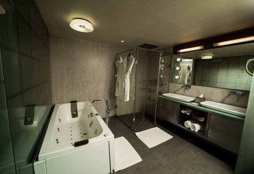 デラックスルーム, The Gold Beach Resort