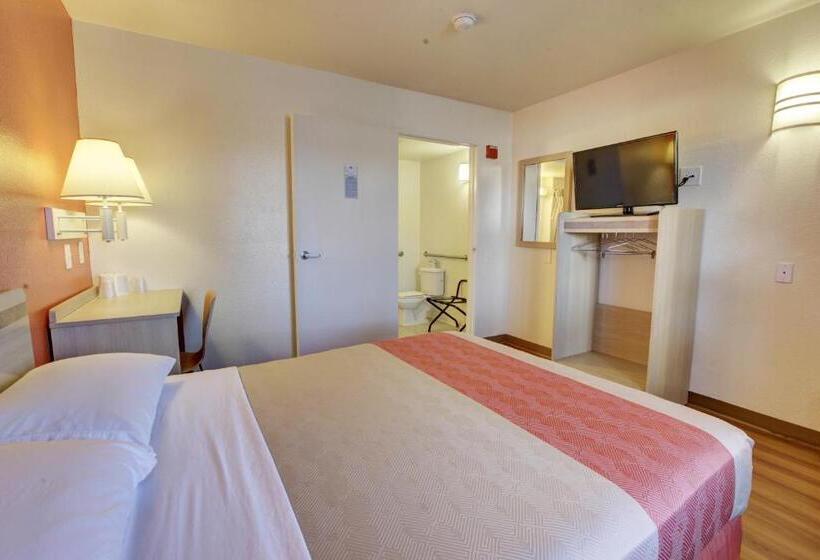 غرفة قياسية, Motel 6bellflower, Ca  Los Angeles