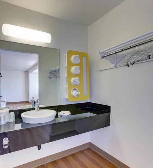 غرفة قياسية, Motel 6bellflower, Ca  Los Angeles