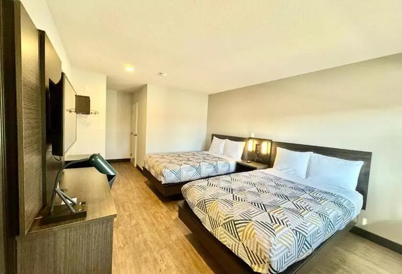 デラックスの４人部屋, Motel 6bellflower, Ca  Los Angeles