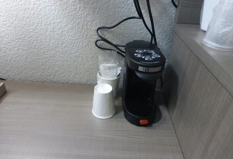 Номер Superior Адаптированный для Инвалидов, Red Roof Inn Greencastle South   Cloverdale