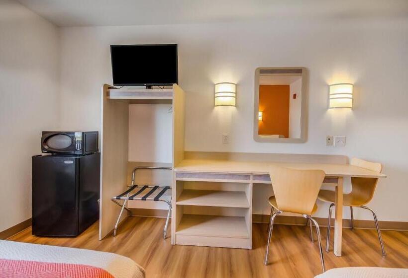 スタンダードルーム, Motel 6 Lemoore, Ca