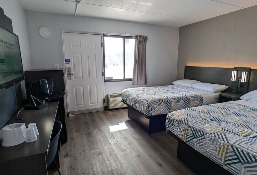 غرفه قياسيه سريرين مزدوجين, Motel 6 Leominster, Ma