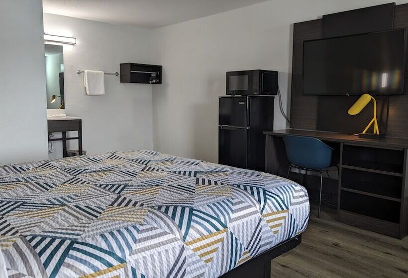 Номер Стандарт 2 Двуспальные Кровати, Motel 6 Leominster, Ma
