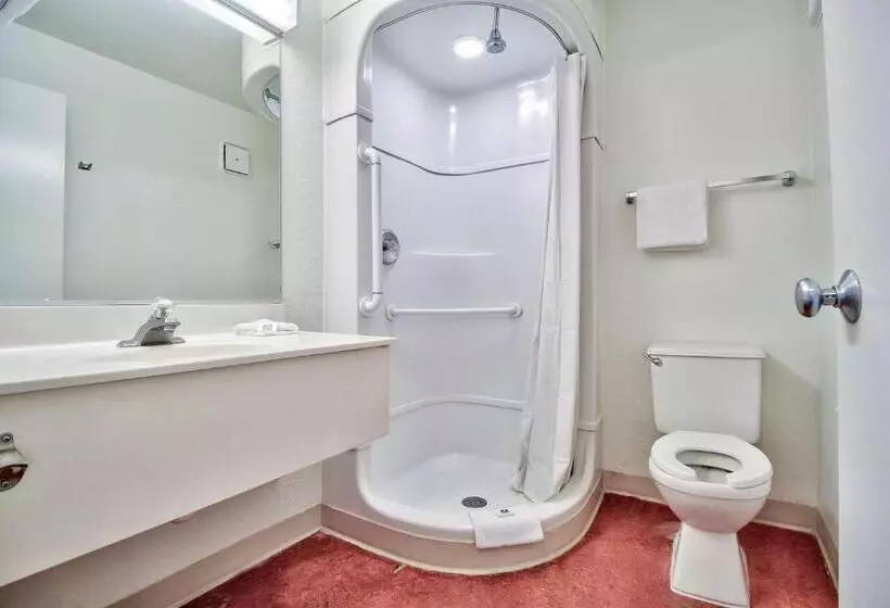 スタンダード４人部屋, Motel 6nogales, Az  Mariposa Road