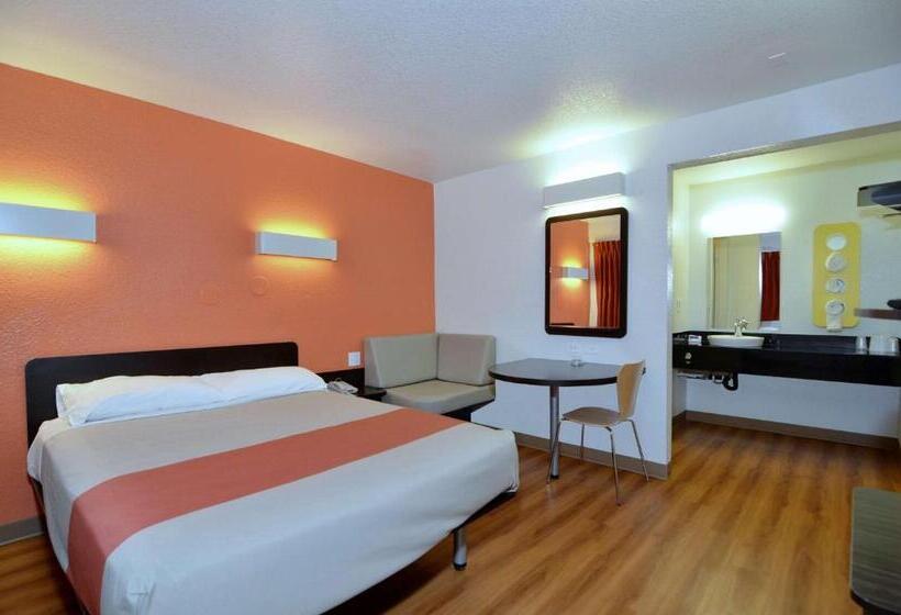 Номер Deluxe, Motel 6palm Desert, Ca  Palm Springs Area