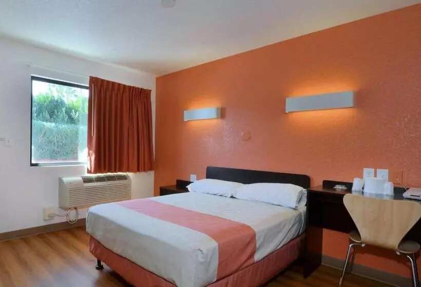 デラックスルーム, Motel 6palm Desert, Ca Palm Springs Area