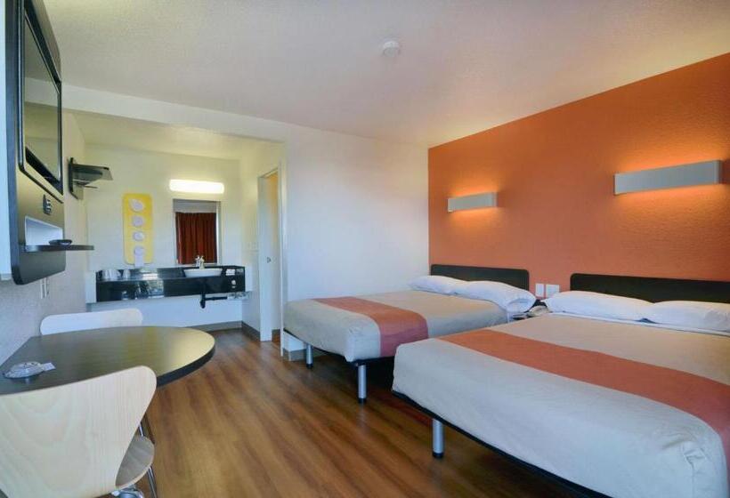 四人豪华间, Motel 6palm Desert, Ca  Palm Springs Area