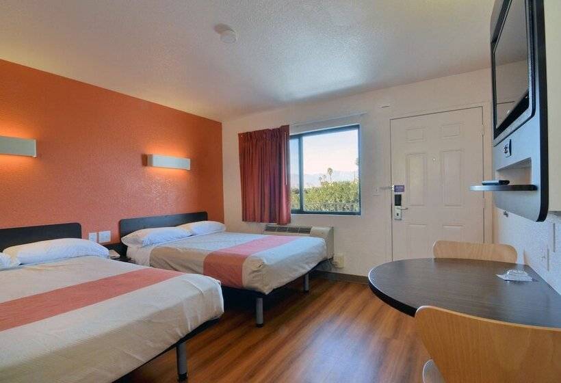 Номер Deluxe, Motel 6palm Desert, Ca  Palm Springs Area