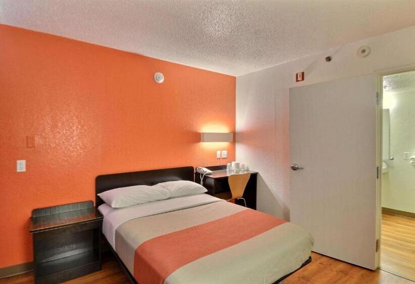 Номер Deluxe, Motel 6tewksbury, Ma  Boston