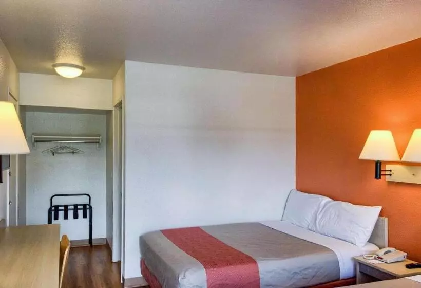 スタンダードルーム, Motel 6everett, Wa  North