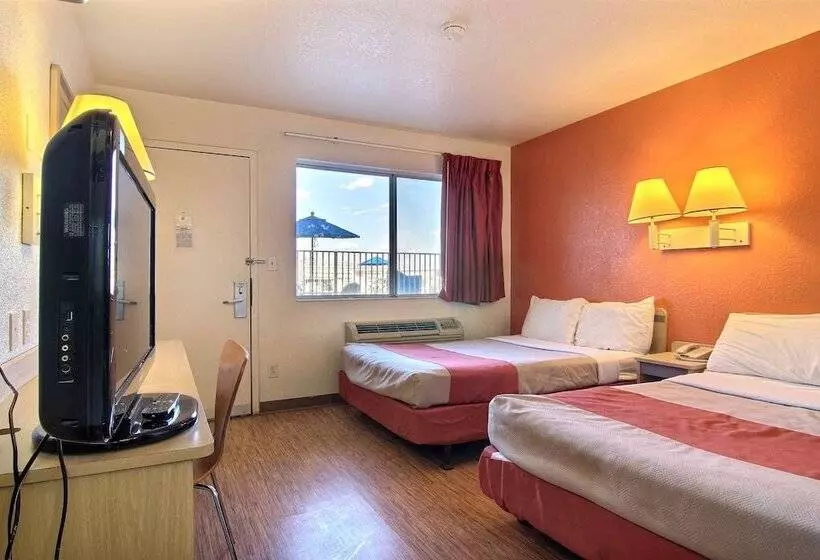 ２ダブルベッドのスタンダードルーム, Motel 6odessa, Tx