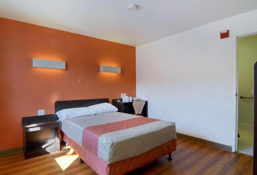 غرفة قياسية لذوى الاحتياجات الخاصة, Motel 6owensboro, Ky